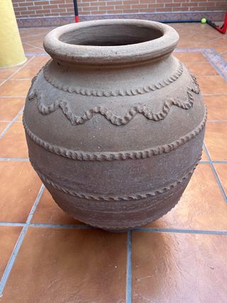 Tinaja antigua Torrejoncillo