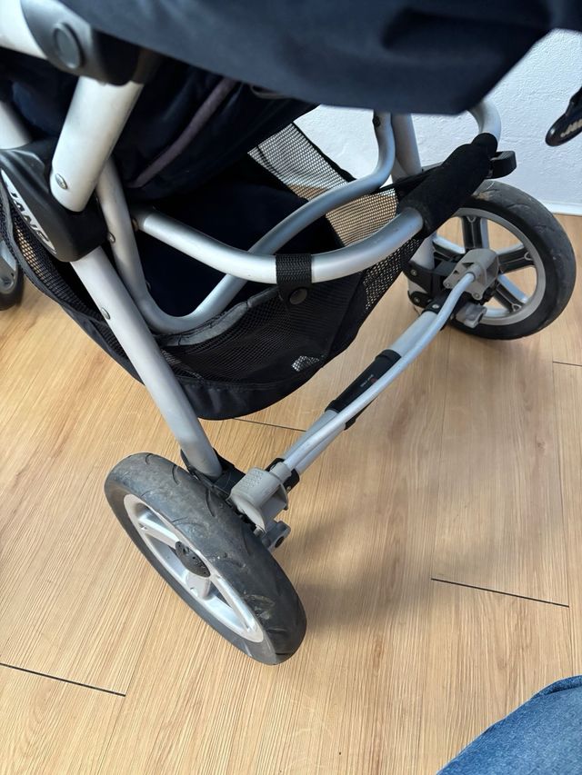 Silla bebe Jane dos piezas.