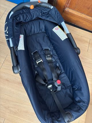 Silla bebe Jane dos piezas.