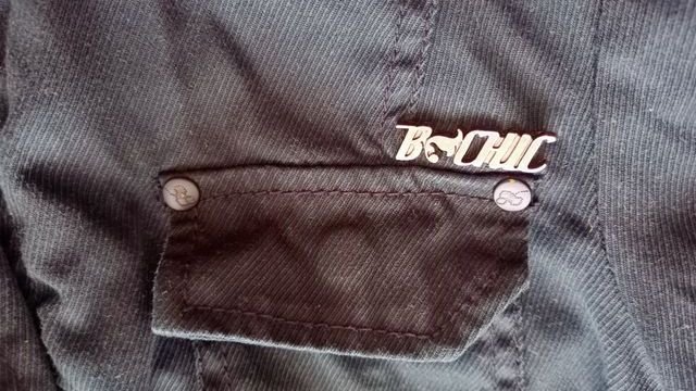 Cazadora vaquerra negra