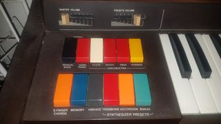 Órgano eléctrico bontempi