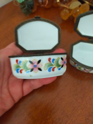 2 Scatoline Ceramica Vintage