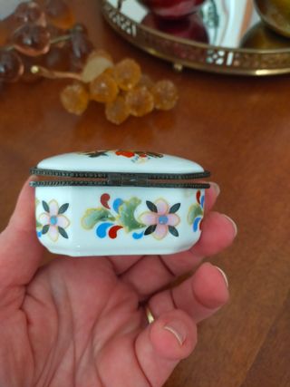 2 Scatoline Ceramica Vintage