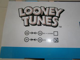 Patines en linea adaptables Looney Tunes - En Caja