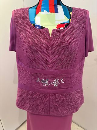 Traje fiesta morado