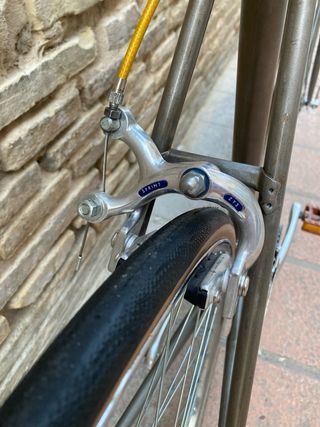Torrot Road Racer restmod
