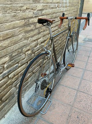 Torrot Road Racer restmod
