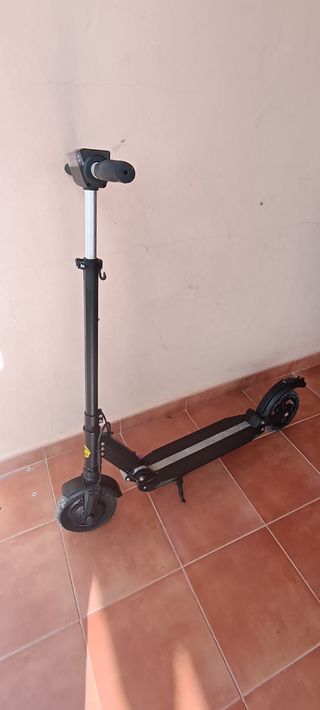 Patinete eléctrico plegable