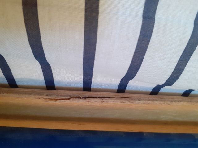 Cama plegable con su colchón.