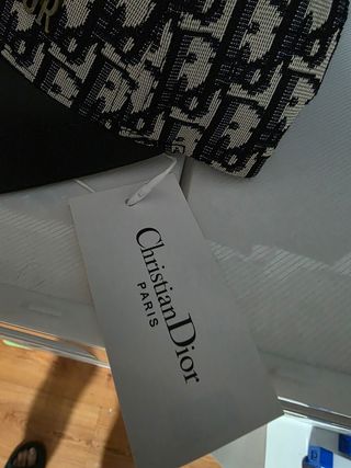 Gorra visera negra 