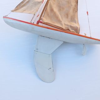 Velero antiguo de madera