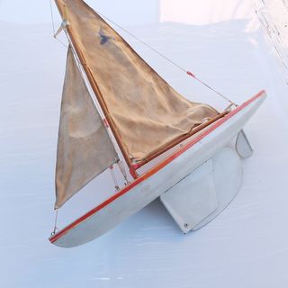 Velero antiguo de madera