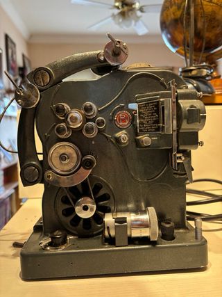 Proyector Cine Antiguo PaillardBolex Coleccion