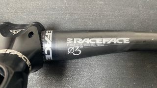 Guiador carbono Race Face - 700mm