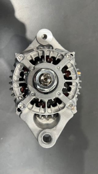 Alternador Denso 1002114370