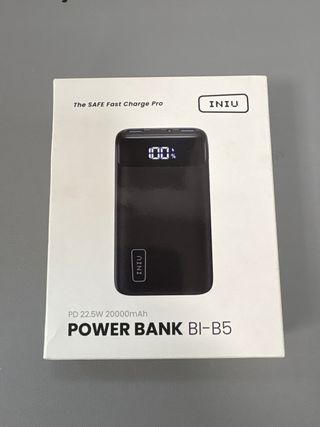 INIU Batteria esterna 20 W PD3.0 QC4.0 carica rapida