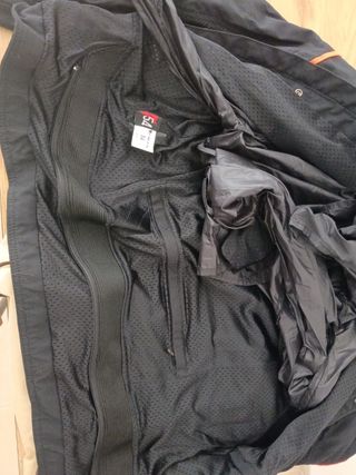 Chaqueta para llevar moto! 