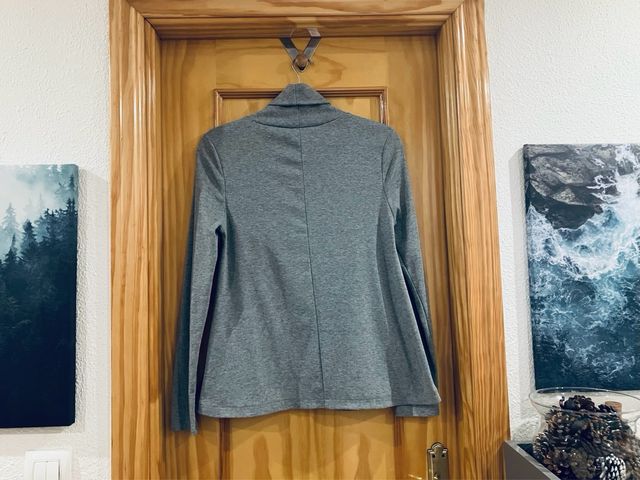 Camiseta Jersey Cuello Alto Gris Talla S/M