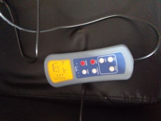 Sillón relax amarillo y negro