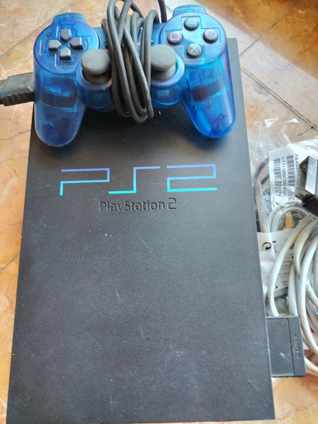 PlayStation 2 Sony completa nera