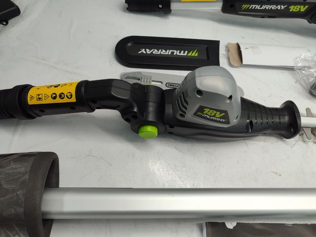 Kit cortasetos y motosierra Murray 18V