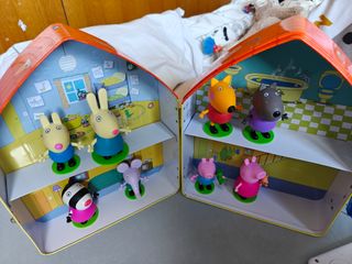 Casa Pepa pig de metal 