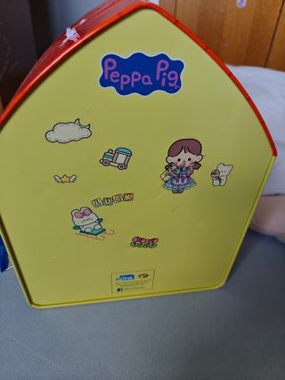 Casa Pepa pig de metal 