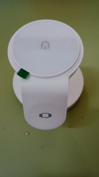 Cargador inalámbrico MagSafe 4 en 1