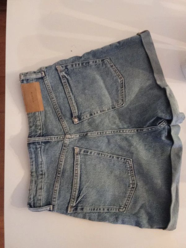 Pantalones cortos, mom shorts de H&m. 40.