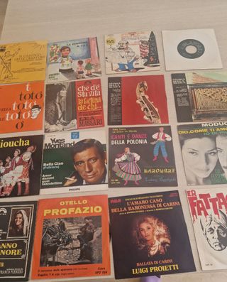 Collezione dischi 45 giri vintage