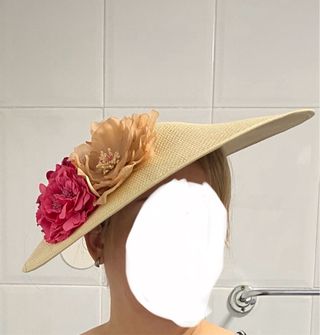 Pamela/tocado beige y rosa a estrenar