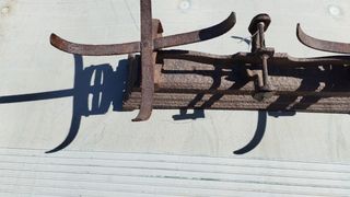 Balanza antigua de hierro