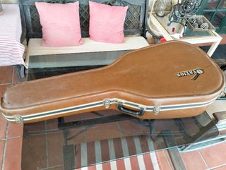 Guitarra Ovation modelo 1624