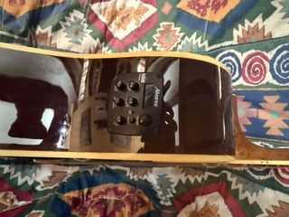 Guitarra Acústica Alvarez AD70CE Dreadnought