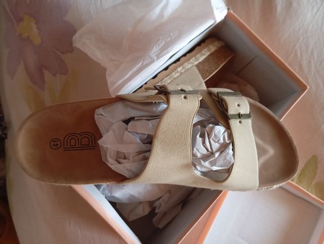Sandalias BOSANOVA beige talla 41