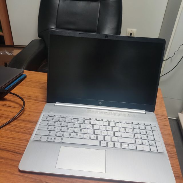Portátil HP I5, DDR4, 16Gb RAM - ¡Como nuevo!