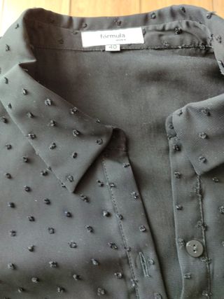 Blusa negra de vestir