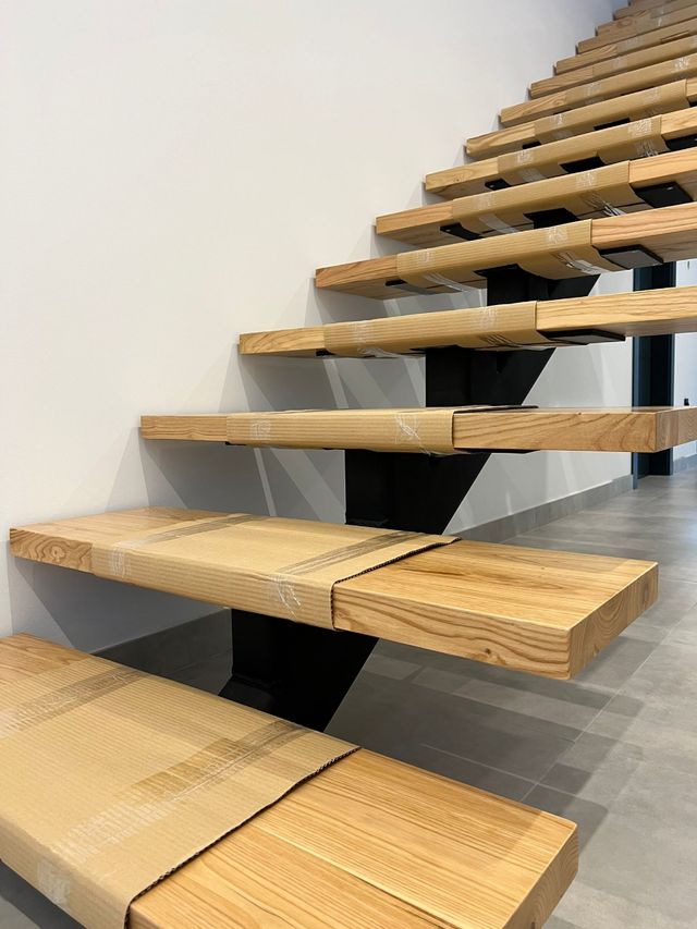 Escalera madera y metal