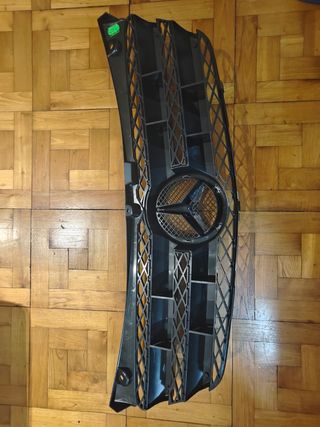 Calandra rejilla Viano Vito w639