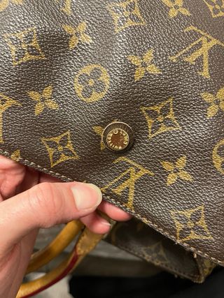 Vintage Vuitton Montaigne
