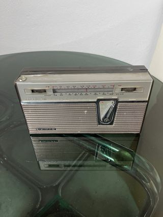 Radio LAVIS 750 vintage