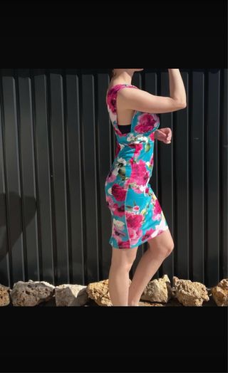 Vestido floral turquesa