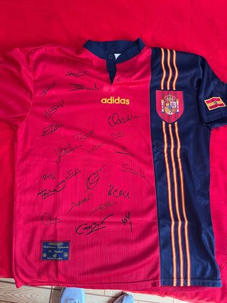 Camiseta España 1996. Edición Especial Firmada.
