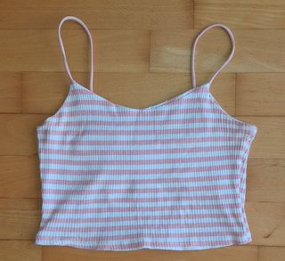 Crop top tirantes finos rayas blancas y rosas
