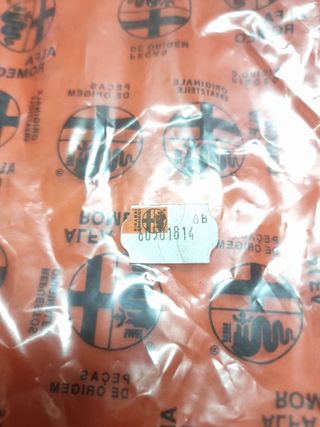 Moldura faro derecho ALFA ROMEO 33 (88-90)