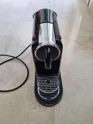 Cafetera Nespresso Citiz negra