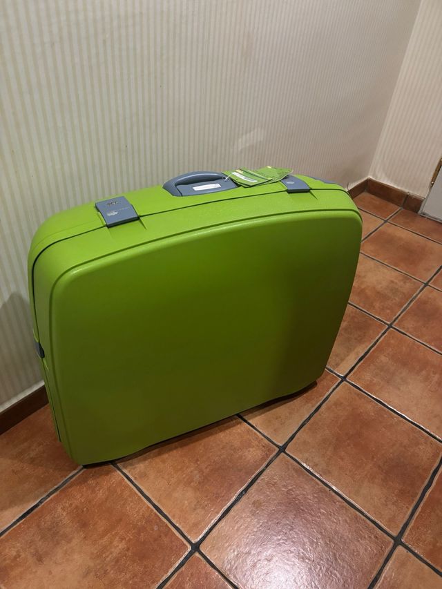 doha valise greenwich