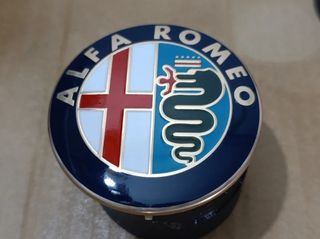 Emblemas , logos  Alfa 147/156, GT
Diseño clásico