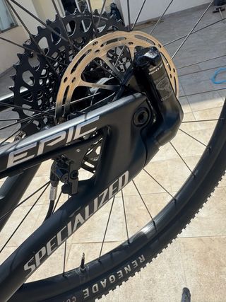 Bicicleta Specialized Epic carbono M