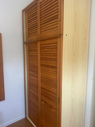 2 Armarios de madera